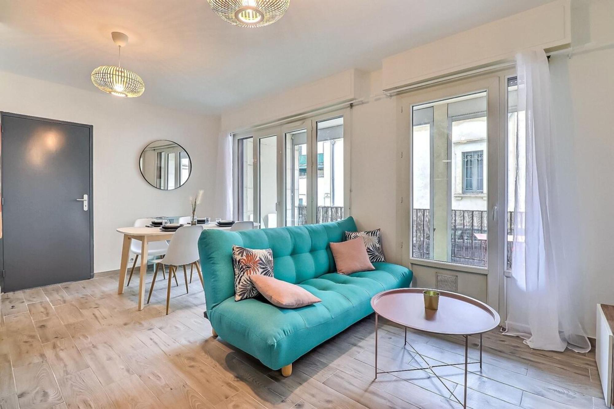 Atlas - Superbe Logement Plein Centre - Terrasse Nîmes Exterior foto